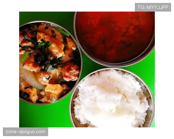 李冰洁训练完吃顿饭花的钱比我一周伙食还多