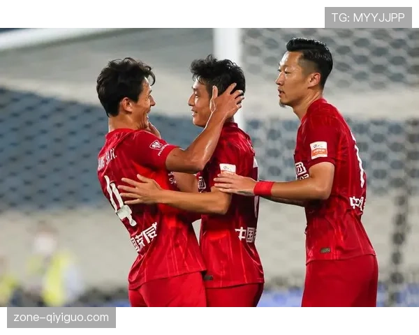 王燊超一天穿好几套运动装备，这日常简直比明星换衣服还猛